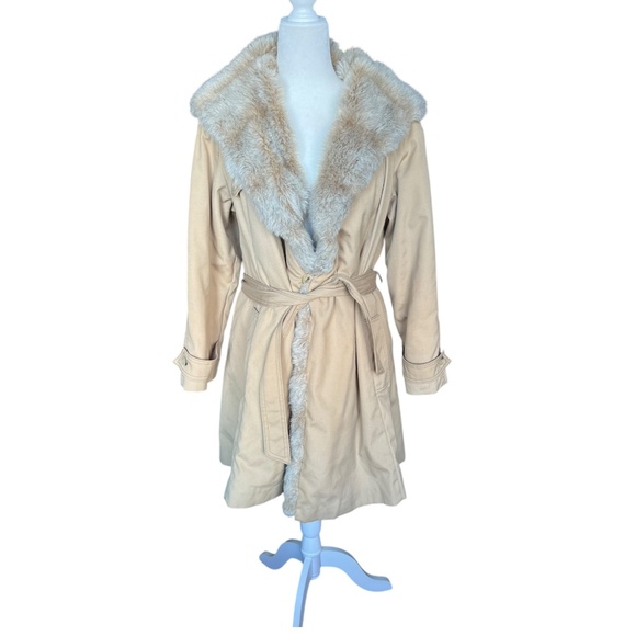 Vintage Fur-Lined & Trim Tan Coat 1970's Hooded